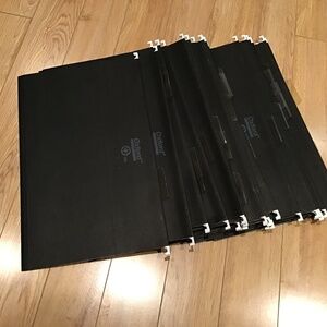 Hanging file folders